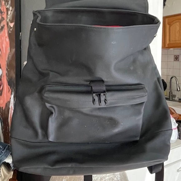 Limited Edition "HUNTER for Target" Black Backpack w/ Red Interior! A few flaws - Picture 11 of 14